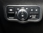 Mercedes-Benz GLB 200 Progressive | Sfeerverlichting | CarPlay | Augmented reality | Stoelverwarmng | Parkeerpakket met Camera | Inclusief 24 maanden Mercedes-Benz Certified garantie voor Europa.