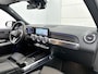 Mercedes-Benz GLB 200 Progressive | Sfeerverlichting | CarPlay | Augmented reality | Stoelverwarmng | Parkeerpakket met Camera | Inclusief 24 maanden Mercedes-Benz Certified garantie voor Europa.