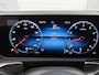 Mercedes-Benz GLB 200 Progressive | Sfeerverlichting | CarPlay | Augmented reality | Stoelverwarmng | Parkeerpakket met Camera | Inclusief 24 maanden Mercedes-Benz Certified garantie voor Europa.