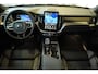 Volvo XC60 2.0 T6 Plug-in hybrid AWD Plus Black Edition | Schuif/Kantel-Panoramadak | Head-Up Display | 360º Visual Park Camera | Harman Kardon Premium Audio | Elektrisch Verstelbare Voorstoelen met Geheugen | Stoel/Stuurverwarming |
