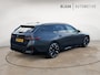 BMW 5-Serie Touring 530e M Sport-Pro Edition | matzwart | 21" individual | innovation | leer | head-up