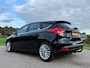Ford Focus 1.0 Titanium Edition | Navi | Nieuwe Distributieriem! | Clima | Trekhaak | 17" Velgen | PDC | Cruise |