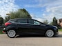 Ford Focus 1.0 Titanium Edition | Navi | Nieuwe Distributieriem! | Clima | Trekhaak | 17" Velgen | PDC | Cruise |