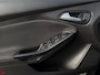 Ford Focus 1.0 Titanium Edition | Navi | Nieuwe Distributieriem! | Clima | Trekhaak | 17" Velgen | PDC | Cruise |