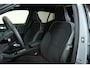 Volvo EX40 Single Motor Extended Range Ultra Black Edition Europa | Schuif/Kantel-Panoramadak | 360º Visual Park Camera | Harman Kardon Premium Audio | Elektrisch Verstelbare Voorstoelen met Geheugen |
