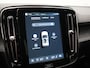 Volvo XC40 Recharge Plus 70 kWh 231pk Dealer O.H | Trekhaak Af Fabriek | Warmtepomp | Adaptive Cruise | Camera | Sportstoelen & Stuur Verwarmd | Google Assistent | Pilot Assist | Apple Carplay | Virutal Cockpit | DAB | 19"L.M