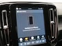 Volvo XC40 Recharge Plus 70 kWh 231pk Dealer O.H | Trekhaak Af Fabriek | Warmtepomp | Adaptive Cruise | Camera | Sportstoelen & Stuur Verwarmd | Google Assistent | Pilot Assist | Apple Carplay | Virutal Cockpit | DAB | 19"L.M