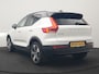 Volvo XC40 Recharge Plus 70 kWh 231pk Dealer O.H | Trekhaak Af Fabriek | Warmtepomp | Adaptive Cruise | Camera | Sportstoelen & Stuur Verwarmd | Google Assistent | Pilot Assist | Apple Carplay | Virutal Cockpit | DAB | 19"L.M
