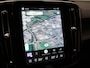 Volvo XC40 Recharge Plus 70 kWh 231pk Dealer O.H | Trekhaak Af Fabriek | Warmtepomp | Adaptive Cruise | Camera | Sportstoelen & Stuur Verwarmd | Google Assistent | Pilot Assist | Apple Carplay | Virutal Cockpit | DAB | 19"L.M