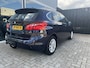 BMW 2-Serie Active Tourer 216i Centennial Executive Trekhaak / Clima / Navi / Cruise. Ketting recent vervongen.