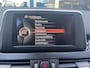 BMW 2-Serie Active Tourer 216i Centennial Executive Trekhaak / Clima / Navi / Cruise. Ketting recent vervongen.