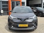 Toyota C-HR / C-HR+ 1.8 Hybrid Dynamic / NL auto / Trekhaak Afneembaar / Camera / Navi / Stoelverwarming /