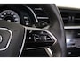 Audi A6 Avant 55 TFSI e quattro 2X S-line Competition Panoramadak, Trekhaak, LED, Keyless, 21'' Inch