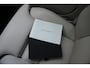 Volvo V60 Cross Country B5 AWD Pro | Adaptive Cruise & Pilot Assist | BLIS Dodehoekdetectie | 20" Velgen | Elektrisch verstelbare voorstoelen met geheugen | Stoel- & stuurwielverwarming | 360-camera | Panoramisch schuif-/kanteldak | Draadloze oplader | Premium Audio by Harman/Kardon |