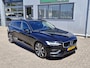Volvo V60 B3 Hybrid | Business | Camera | body styling | Carplay | 19 inch | etc.