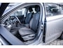 Skoda Octavia Combi 1.5 TSI Business Edition | Achteruitrijcamera | Elektrisch bedienbare achterklep met sensorsturing | Trekhaak Zwenkbaar