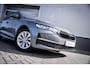 Skoda Octavia Combi 1.5 TSI Business Edition | Achteruitrijcamera | Elektrisch bedienbare achterklep met sensorsturing | Trekhaak Zwenkbaar