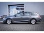 Skoda Octavia Combi 1.5 TSI Business Edition | Achteruitrijcamera | Elektrisch bedienbare achterklep met sensorsturing | Trekhaak Zwenkbaar