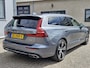 Volvo V60 T8 Twin AWD| Full options! | 360 | audio line | Luxury Line (airco separaat achter, elektrisch glazen panorama-dak, head-up display) en Inscription Plus Line (elektrisch verstelbare stoel(en) met geheugen, luxe lederen bekleding, stoel v