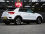 Volkswagen T-Roc 1.5 TSI Sport Business R | TREKHAAK | STOELVERWARMING | ADAPTIVE