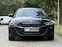 BMW 3-Serie Touring 318d 1e Eigenaar | Origineel NL | Dealeronderhouden | Sportstoelen | Leder | Alarm kl.3 | Hifi | Elektrisch inklapbare spiegels | Automatische achterklep | Etc.