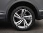 Volkswagen Tiguan 1.4 TSI eHybrid R-Line Business | APPLE CARPLAY | ANDROID AUTO | PANORAMADAK | ACHTERUITRIJCAMERA | ELEKTRISCHE ACHTERKLEP | TREKHAAK | STOELVERWARMING | STUURWIELVERWARMING | KEYLESS | NAVIGATIE | DAB RADIO | CLIMATE CONTROL | DIGITAL COCKPIT PRO | ADAPTIVE CRUISE CONTROL | LICHTMETALEN VELGEN | LED VERLICHTING