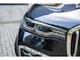 BMW X7 xDrive40i M Sport H/K Skylounge Massage SoftClose 22'