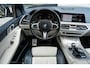 BMW X7 xDrive40i M Sport H/K Skylounge Massage SoftClose 22'