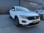 Volkswagen T-Roc 1.0 TSI Style | 1E EGENAAR | 3/6 OF 12MND GARANTIE | PANODAK | ACC | LANE ASSIST | AIRCO |