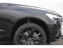 Volvo XC60 T6 350PK Automaat AWD Ultra Black Edition Trekhaak / Luchtvering / Facelift/ Head-up display/ Harman Kardon audio/ BLIS/ Elektrischbedienbare stoelen met geheugen / Panoramadak/ Adaptive cruise control/ Pilot assist/ Apple Carplay/ Android auto/