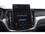 Volvo XC60 T6 350PK Automaat AWD Ultra Black Edition Trekhaak / Luchtvering / Facelift/ Head-up display/ Harman Kardon audio/ BLIS/ Elektrischbedienbare stoelen met geheugen / Panoramadak/ Adaptive cruise control/ Pilot assist/ Apple Carplay/ Android auto/