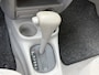 Mazda Demio 1.5 Exclusive *** AUTOMAAT *** 12 maanden APK * 5-Deurs met Trekhaak * 1 jaar APK + NAP Kilometer Autopas * Vingerhoets; Vierde Generatie Eersteklas Service. Al meer dan 100 jaar een begrip in de Brabantse Kempen