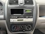 Mazda Demio 1.5 Exclusive *** AUTOMAAT *** 12 maanden APK * 5-Deurs met Trekhaak * 1 jaar APK + NAP Kilometer Autopas * Vingerhoets; Vierde Generatie Eersteklas Service. Al meer dan 100 jaar een begrip in de Brabantse Kempen