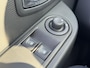 Renault Clio 1.2 Limited 2e Eigenaar|Navi|Pano|Trekhaak|Airco|Cruise|Weinig KM|Carplay|APK tot 06-2027