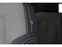 Volvo XC40 B4 (M-HYBRID) PLUS DARK -HARMAN/KARDON|CAMERA|ADAP.CRUISE|POWER-SEATS|VERW.VOORRUIT|PRIVACY.GLAS|TREKHAAK|18"