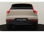 Volvo XC40 B4 (M-HYBRID) PLUS DARK -HARMAN/KARDON|CAMERA|ADAP.CRUISE|POWER-SEATS|VERW.VOORRUIT|PRIVACY.GLAS|TREKHAAK|18"
