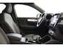 Volvo XC40 B4 (M-HYBRID) PLUS DARK -HARMAN/KARDON|CAMERA|ADAP.CRUISE|POWER-SEATS|VERW.VOORRUIT|PRIVACY.GLAS|TREKHAAK|18"