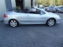 Peugeot 307 CC 2.0-16V | NL AUTO | CLIMATE | TREKHAAK | LMV |