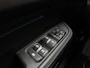 Lynk & Co 01 1.5 Full Black Edition | allseason banden | afneembare trekhaak | applecarplay/android auto | stoelverwarming |