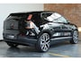 Volvo EX30 P5 Long Range Plus Black Edition Europa 69 kWh | Harman Kardon Premium Audio | 360º Visual Park Camera | Elektrisch Verstelbare Voorstoelen | Stoel/Stuurverwarming |