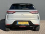 DS 3 Crossback Rivoli E-Tense 50 kWh | Dealer onderhouden | All Season Banden | 1e Eigenaar | Cruise Control | Navigatie | Lederen Bekleding | Apple Carplay | Climate Control | Parkeercamera | Parkeersensoren Voor & Achter | Dode Hoek Detectie