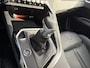 Peugeot 3008 130 Pk Benzine Zeer Luxe * Navigatie * Zwart Lederen Interieur met Elektrisch verst. stoelen met massage functie * Trekhaak * Dab+ Radio * Climate & Cruise Control * Vingerhoets; Vierde Generatie Eersteklas Service. Al meer dan 100 jaar een begrip in de Brabantse Kempen