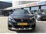 Peugeot 3008 130 Pk Benzine Zeer Luxe * Navigatie * Zwart Lederen Interieur met Elektrisch verst. stoelen met massage functie * Trekhaak * Dab+ Radio * Climate & Cruise Control * Vingerhoets; Vierde Generatie Eersteklas Service. Al meer dan 100 jaar een begrip in de Brabantse Kempen