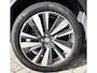 Peugeot 3008 130 Pk Benzine Zeer Luxe * Navigatie * Zwart Lederen Interieur met Elektrisch verst. stoelen met massage functie * Trekhaak * Dab+ Radio * Climate & Cruise Control * Vingerhoets; Vierde Generatie Eersteklas Service. Al meer dan 100 jaar een begrip in de Brabantse Kempen