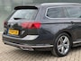 Volkswagen Passat Variant 1.5 TSI R-Line Business + PANO/LEDER/360/TREKHAAK