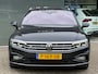 Volkswagen Passat Variant 1.5 TSI R-Line Business + PANO/LEDER/360/TREKHAAK