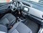 Toyota Yaris 1.0 VVT-i Connect | Achteruitrijcamera | Airco | Metallic Lak | Lichtmetalen Velgen | Radio |