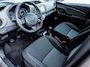 Toyota Yaris 1.0 VVT-i Connect | Achteruitrijcamera | Airco | Metallic Lak | Lichtmetalen Velgen | Radio |