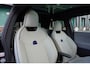 MINI Cooper 3-Deurs E 184pk Favoured L 40.7 kWh | Harman / Kardon | Panoramadak | Head-up Display | Apple CarPlay