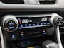 Toyota RAV4 2.5 Plug-in Hybrid AWD Bi-Tone Plus | BTW Voertuig | Dealeronderhouden | Pano | Stoel ventilatie |